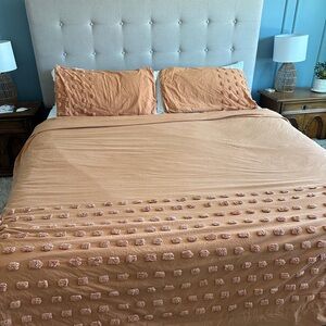 Elegant Cal-King Bedding Set